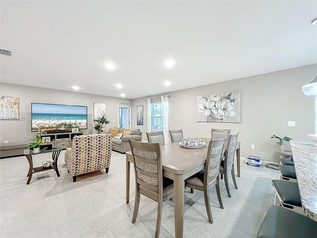 363 SE ECKERT, Palm Bay, FL 32909