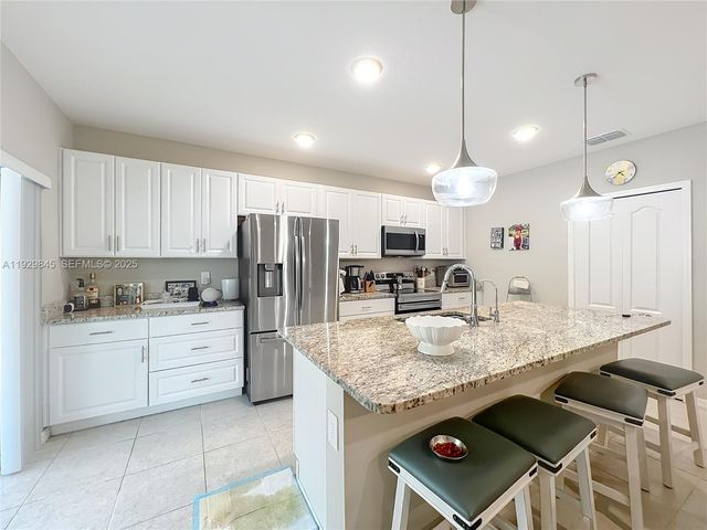 363 SE ECKERT, Palm Bay, FL 32909