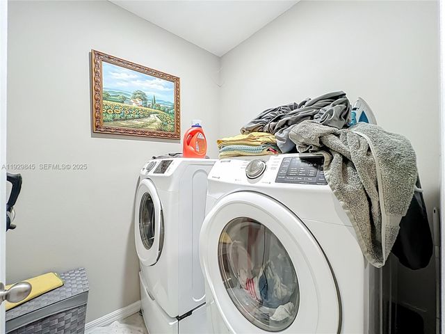 363 SE ECKERT, Palm Bay, FL 32909