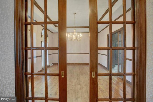 1015 BUCHANAN TRAIL EAST, Greencastle, PA 17225