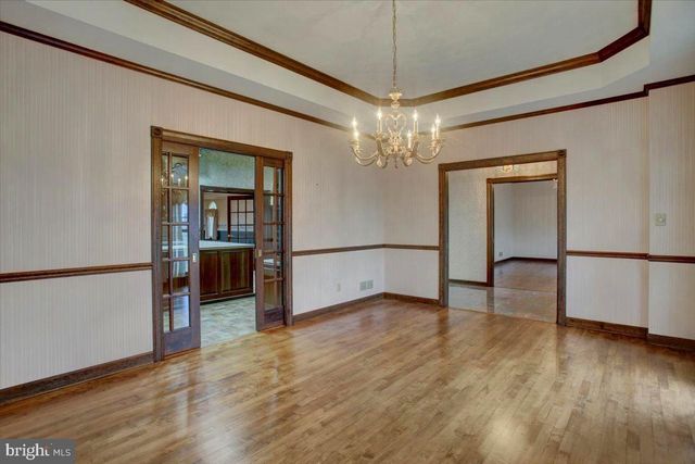 1015 BUCHANAN TRAIL EAST, Greencastle, PA 17225