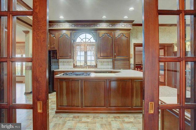 1015 BUCHANAN TRAIL EAST, Greencastle, PA 17225