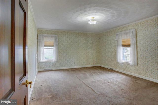 1015 BUCHANAN TRAIL EAST, Greencastle, PA 17225