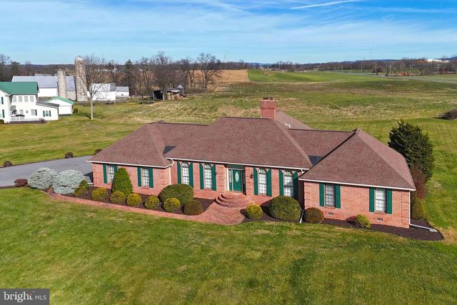 1015 BUCHANAN TRAIL EAST, Greencastle, PA 17225