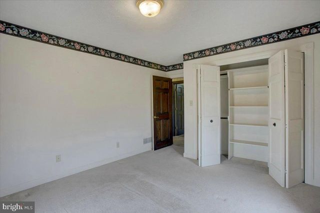 1015 BUCHANAN TRAIL EAST, Greencastle, PA 17225