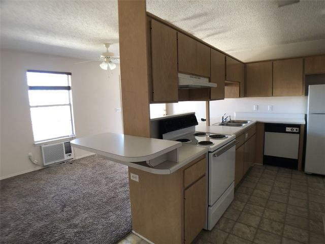624 N Oakland Avenue 8, Fayetteville, AR 72701