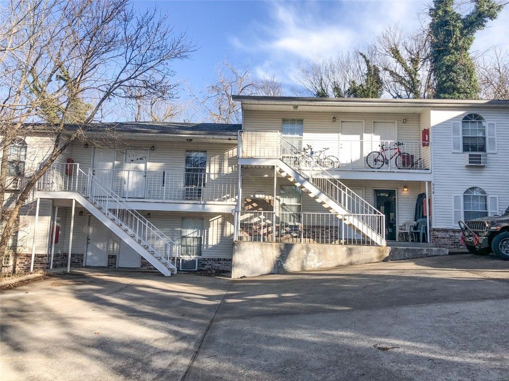 624 N Oakland Avenue 8, Fayetteville, AR 72701
