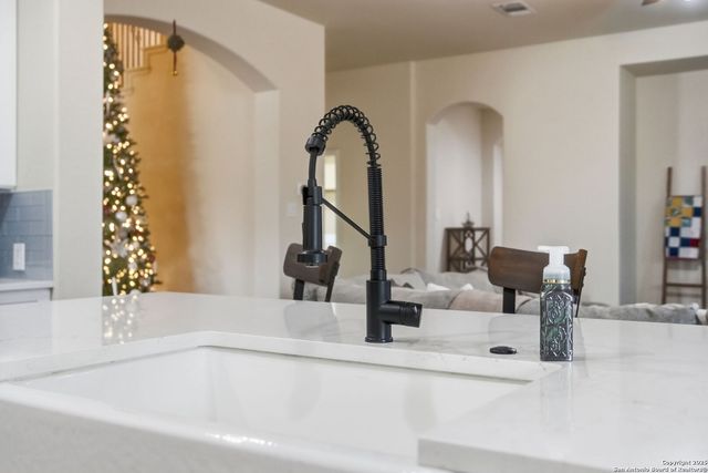 4543 Lugo, San Antonio, TX 78253