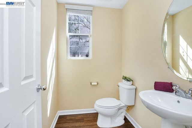 810 Queen Palm Ln, Brentwood, CA 94513