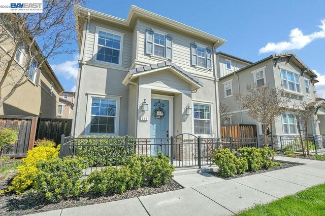 810 Queen Palm Ln, Brentwood, CA 94513