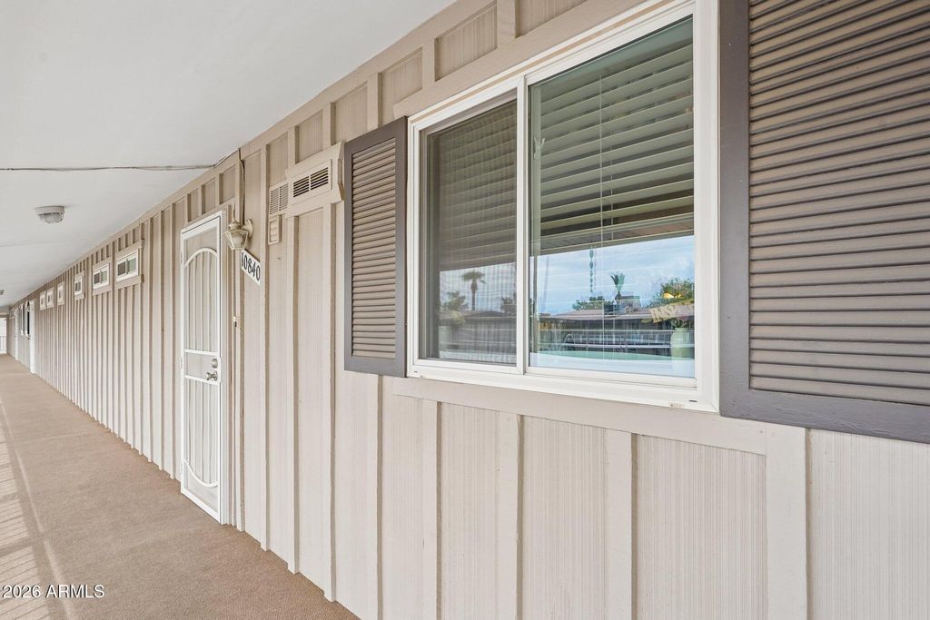 10840 N FAIRWAY Court EAST, Sun City, AZ 85351 — photo 4
