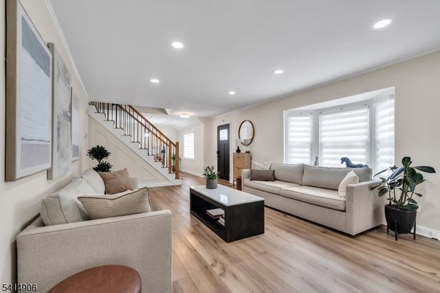 917 Fernwood Ave, Plainfield City, NJ 07062