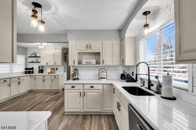 917 Fernwood Ave, Plainfield City, NJ 07062