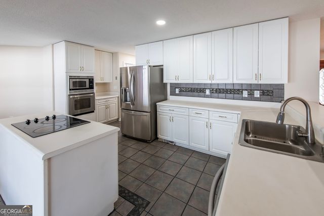 2165 Bakers Bridge Road, Douglasville, GA 30134