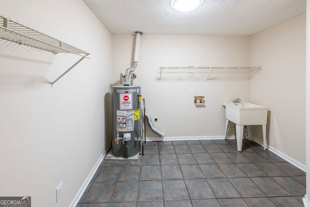 2165 Bakers Bridge Road, Douglasville, GA 30134