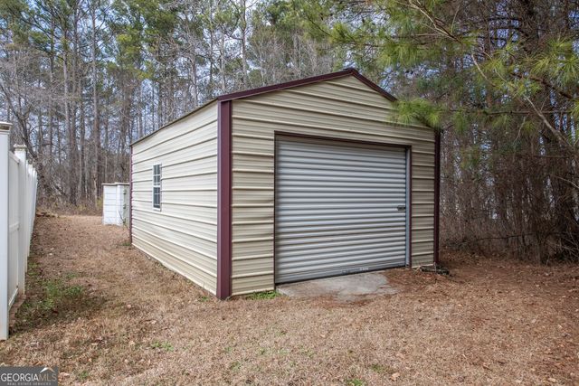 2165 Bakers Bridge Road, Douglasville, GA 30134