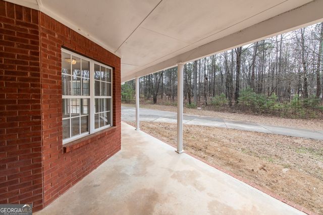 2165 Bakers Bridge Road, Douglasville, GA 30134