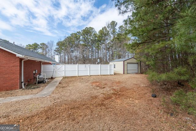 2165 Bakers Bridge Road, Douglasville, GA 30134