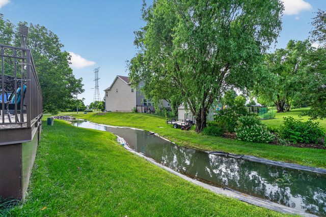 24218 Apple Creek Lane, Plainfield, IL 60586