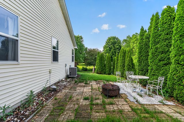 24218 Apple Creek Lane, Plainfield, IL 60586