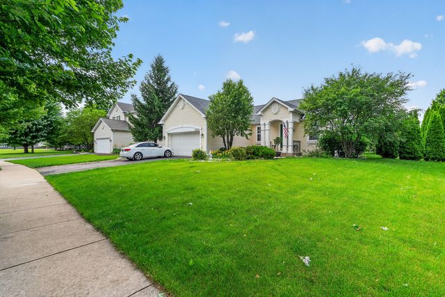 24218 Apple Creek Lane, Plainfield, IL 60586