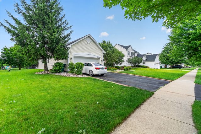 24218 Apple Creek Lane, Plainfield, IL 60586