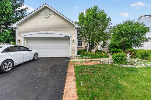 24218 Apple Creek Lane, Plainfield, IL 60586