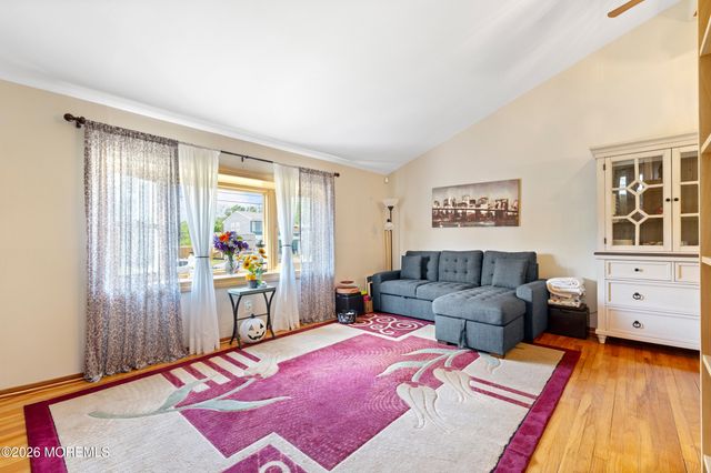 9 Marc Street, Hazlet, NJ 07730