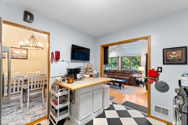 9 Marc Street, Hazlet, NJ 07730