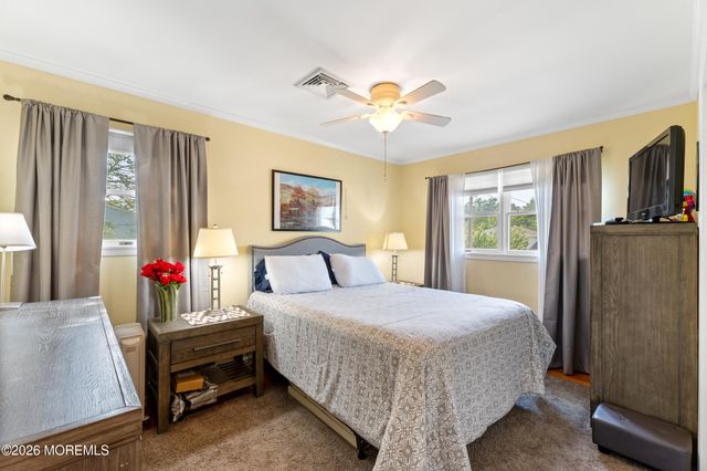 9 Marc Street, Hazlet, NJ 07730
