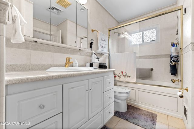9 Marc Street, Hazlet, NJ 07730