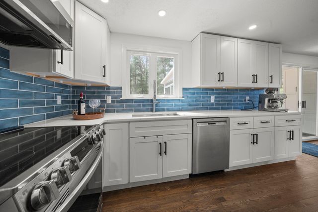 25 Moon Compass Lane, Sandwich, MA 02563