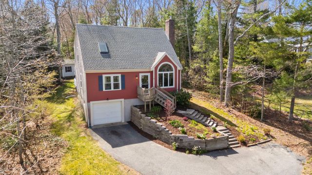 25 Moon Compass Lane, Sandwich, MA 02563