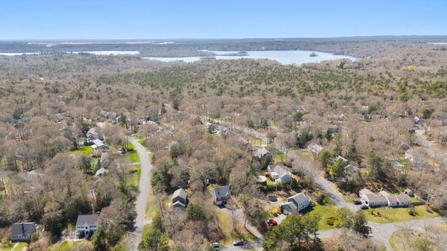 25 Moon Compass Lane, Sandwich, MA 02563