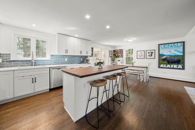 25 Moon Compass Lane, Sandwich, MA 02563