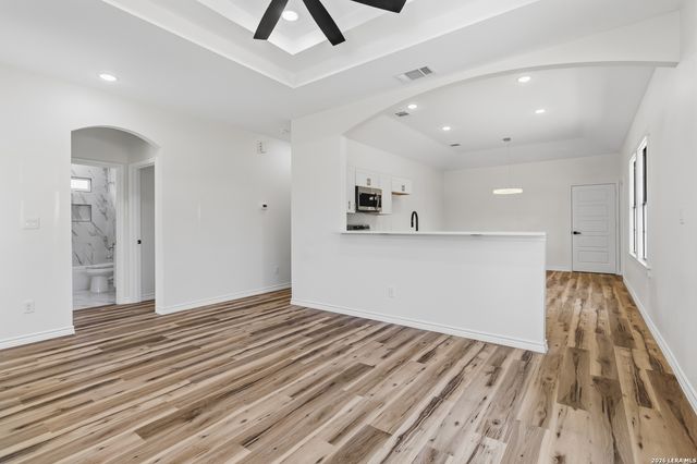 8623 OLD CORPUS CHRISTI HWY, San Antonio, TX 78223