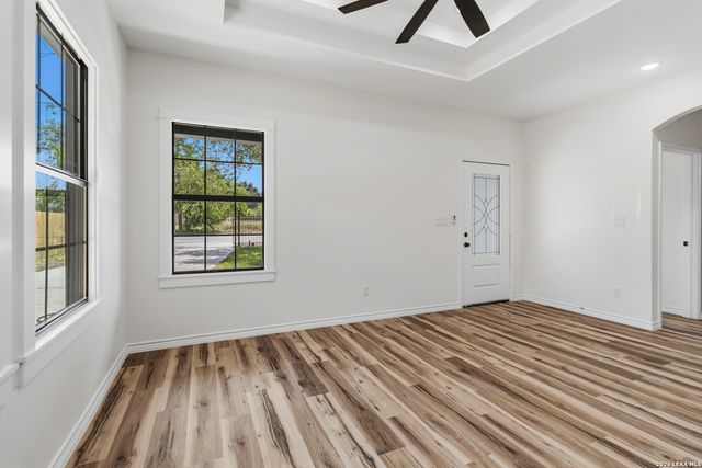 8623 OLD CORPUS CHRISTI HWY, San Antonio, TX 78223