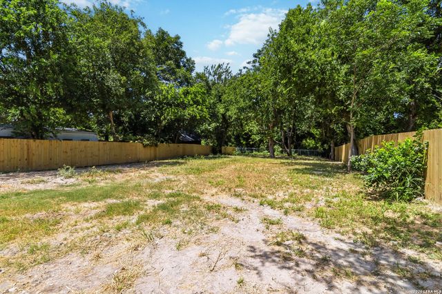 8623 OLD CORPUS CHRISTI HWY, San Antonio, TX 78223