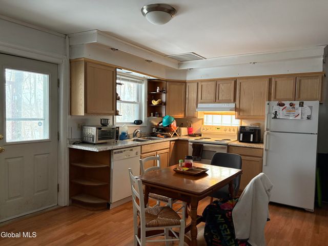 219 Broadway, Fort Edward, NY 12828