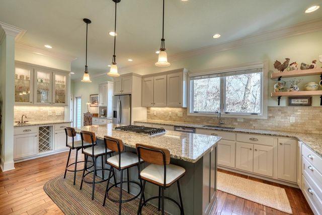 605 Owl Creek Road, Hiawassee, GA 30546