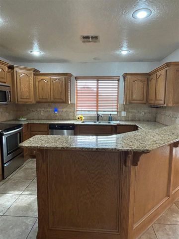 16 Summerwood Dr., Elgin, OK 73538