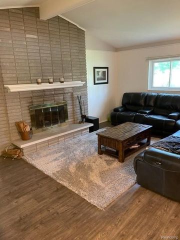 37248 Vargo Street, Livonia, MI 48152