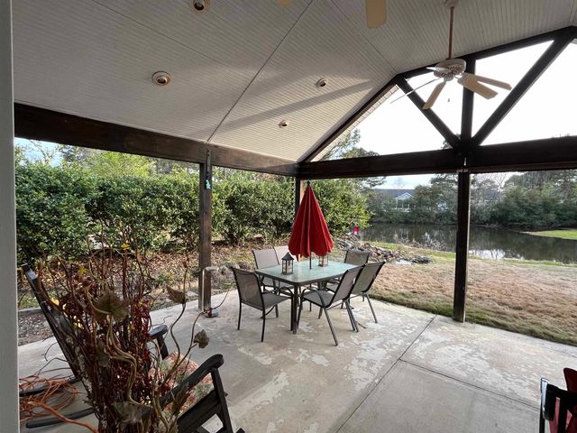 2719 Woodcreek Ln., Conway, SC 29526