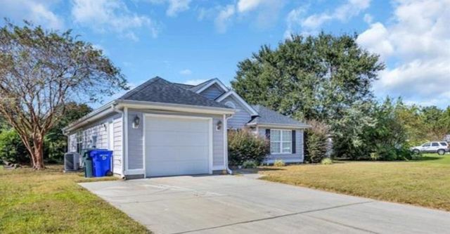 2719 Woodcreek Ln., Conway, SC 29526