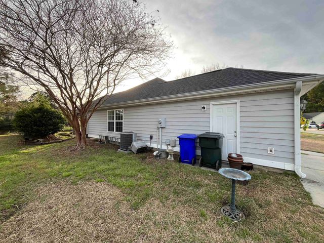 2719 Woodcreek Ln., Conway, SC 29526