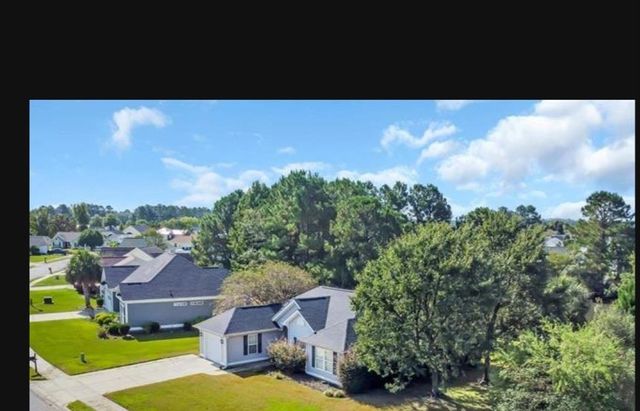 2719 Woodcreek Ln., Conway, SC 29526