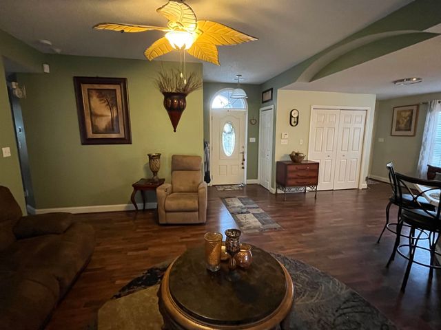 2719 Woodcreek Ln., Conway, SC 29526