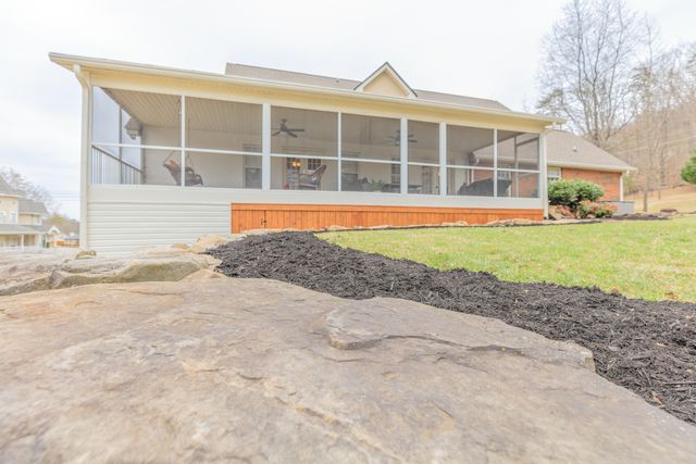 2708 Indian Creek Lane, Ooltewah, TN 37363