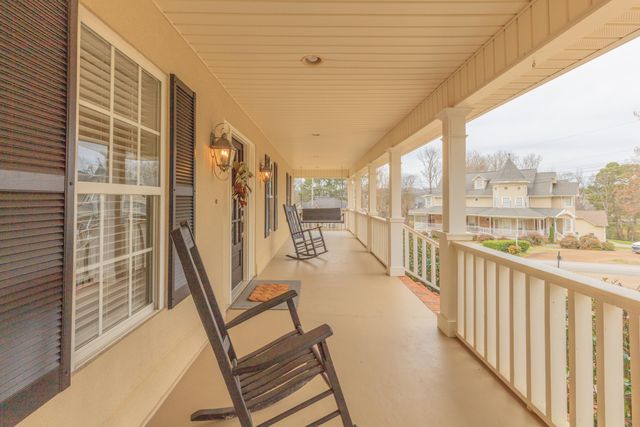 2708 Indian Creek Lane, Ooltewah, TN 37363