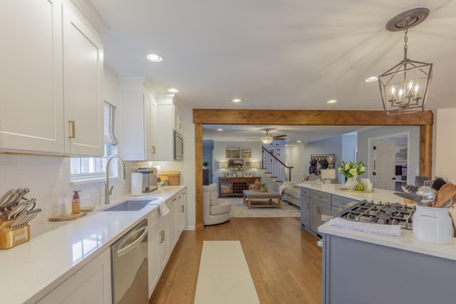 2708 Indian Creek Lane, Ooltewah, TN 37363